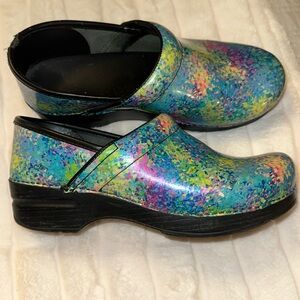 Women’s Dansko Clogs